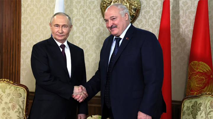    Александр Григорьевич говорил, что единственная "красная линия" для Беларуси - её граница. Kremlin Pool/via Global Look Press