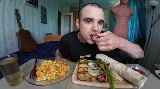 МУКБАНГ НАРЕЗКИ ЛУЧШЕЕ - ШАШЛЫК ИЗ СВИНИНЫ / КЕБАБ В ЛАВАШЕ / САЛАТ / Mukbang АСМР 06. 07. 2024