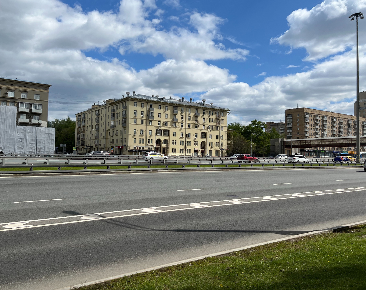 Жилой дом, на Ленинградском проспекте, на который падал самолёт | О Москве  нескучно | Дзен