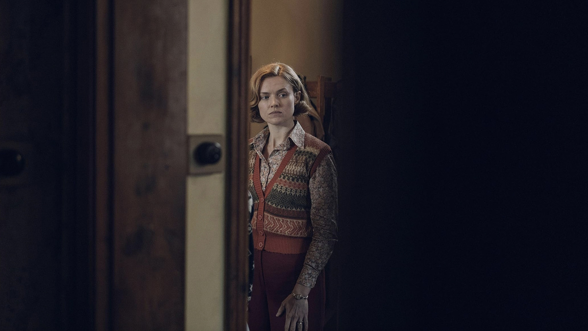 Кадр из фильма "Бесплодная земля"