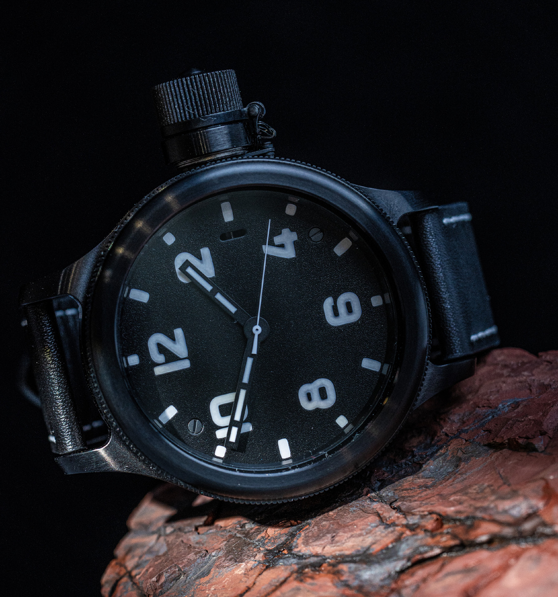 Часы из стали 46 мм