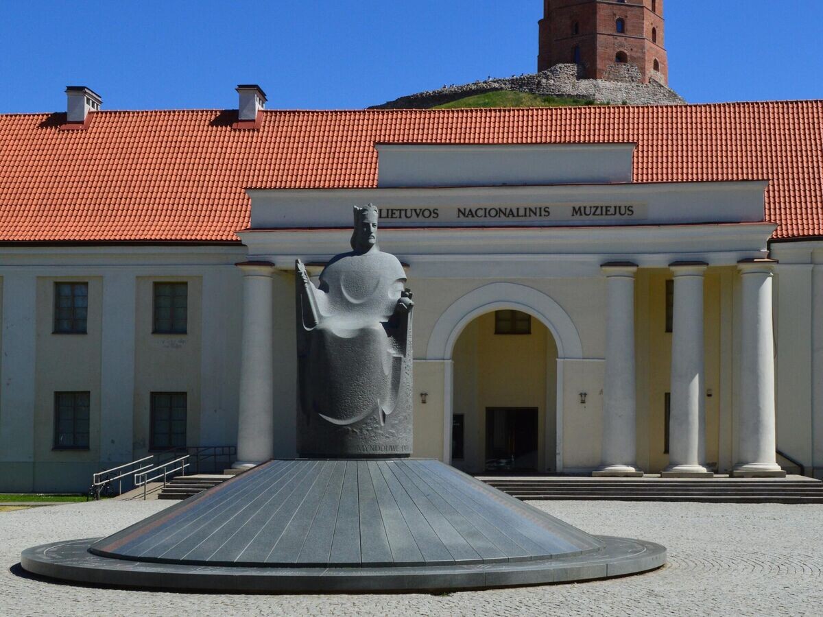    Памятник королю Миндаугасу в ВильнюсеCC BY-SA 4.0 / Scotch Mist /