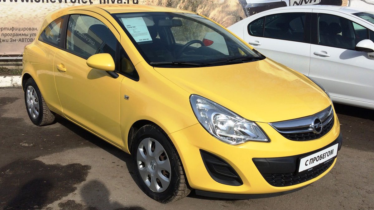 Вот в таком виде я увидел  "Корсиканца" 09 марта 2017-го года. Это совершенно перевернуло моё мнение об Опелях. © Фото из личного архива автора, 2017 год