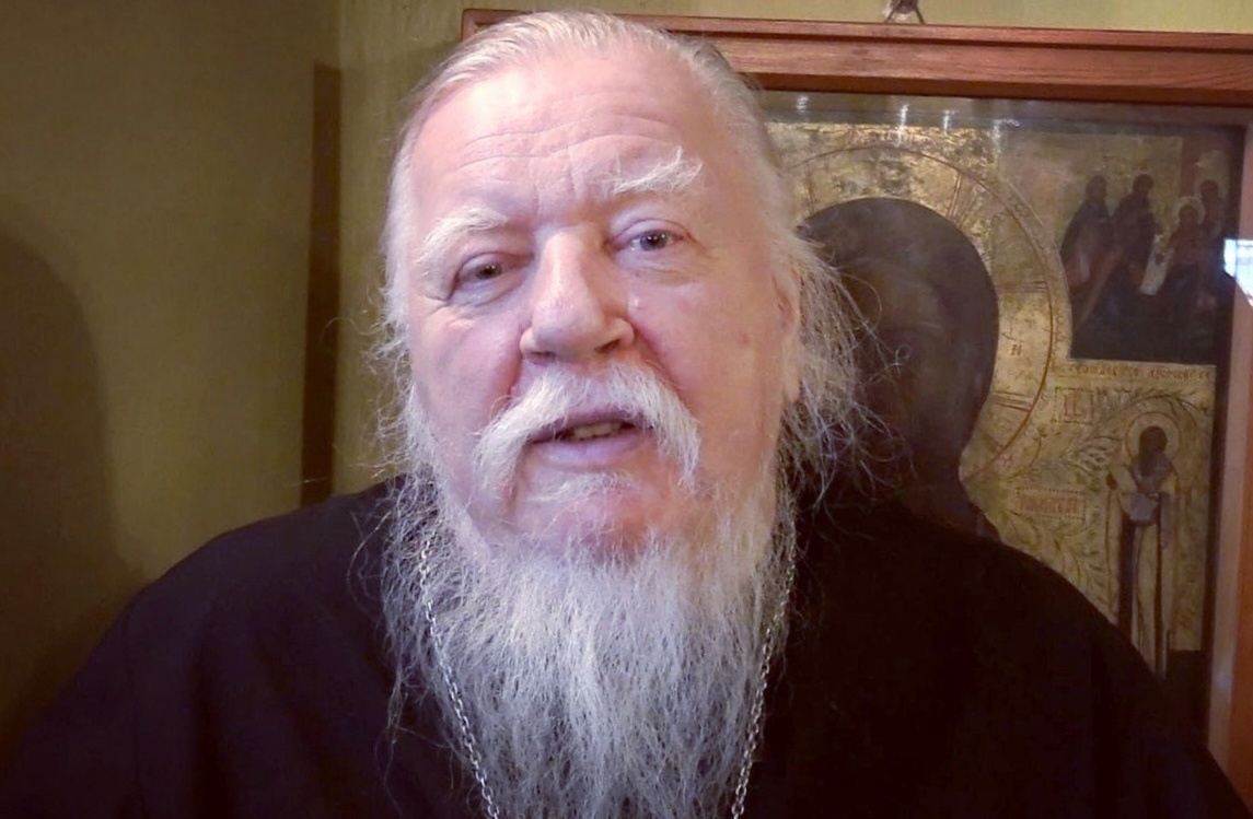Димитрий Смирнов (07.03.1951 — 21.10.2020 гг.) — протоиерей, церковный и общественный деятель, проповедник, миссионер.