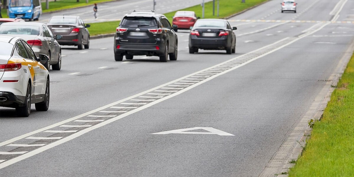 📷 5.1: Москва ускоряется: 5 новых выделенных полос сократят время в пути вдвое | М. Денисов. mos.ru 