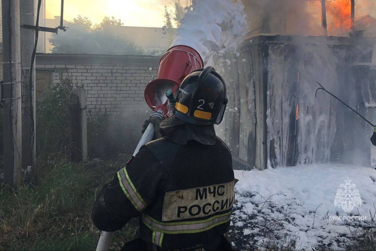 МЧС направило психологов для работы с родственниками погибших на насосной  станции в Волгограде | RuNews24.ru | Дзен