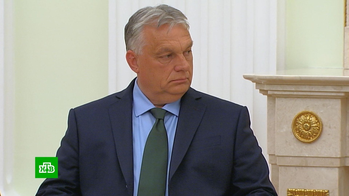    Визит Орбана в Москву вызвал истерику на Западе