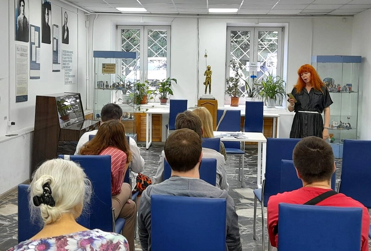 Фотографии авторов канала. 