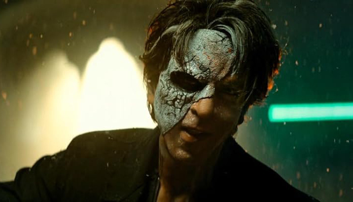 Кадр из фильма Jawan. Режиссер: Атли. Оператор: Г.К. Вишну. Производство: Red Chillies Entertainment. Показ в России: Indian Films