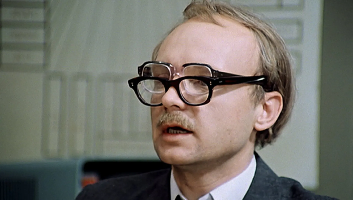 «Служебный роман», к/с «Мосфильм», 1977, реж. Э. Рязанов