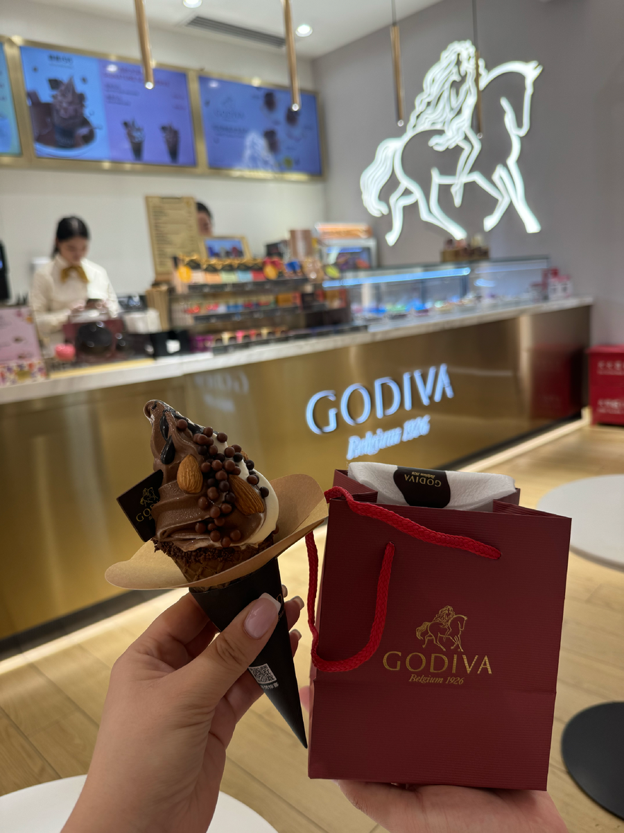 Наш поход в Godiva, город 天津 Тяньцзинь