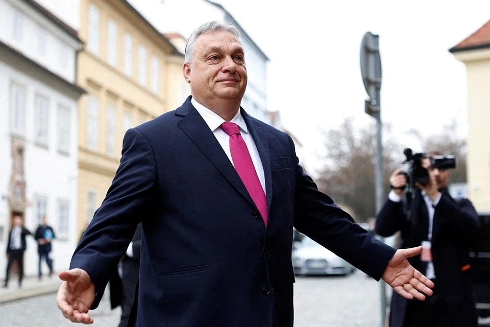    Боррель: Орбан не получил мандат для представительства ЕС на саммите ОТГ REUTERS