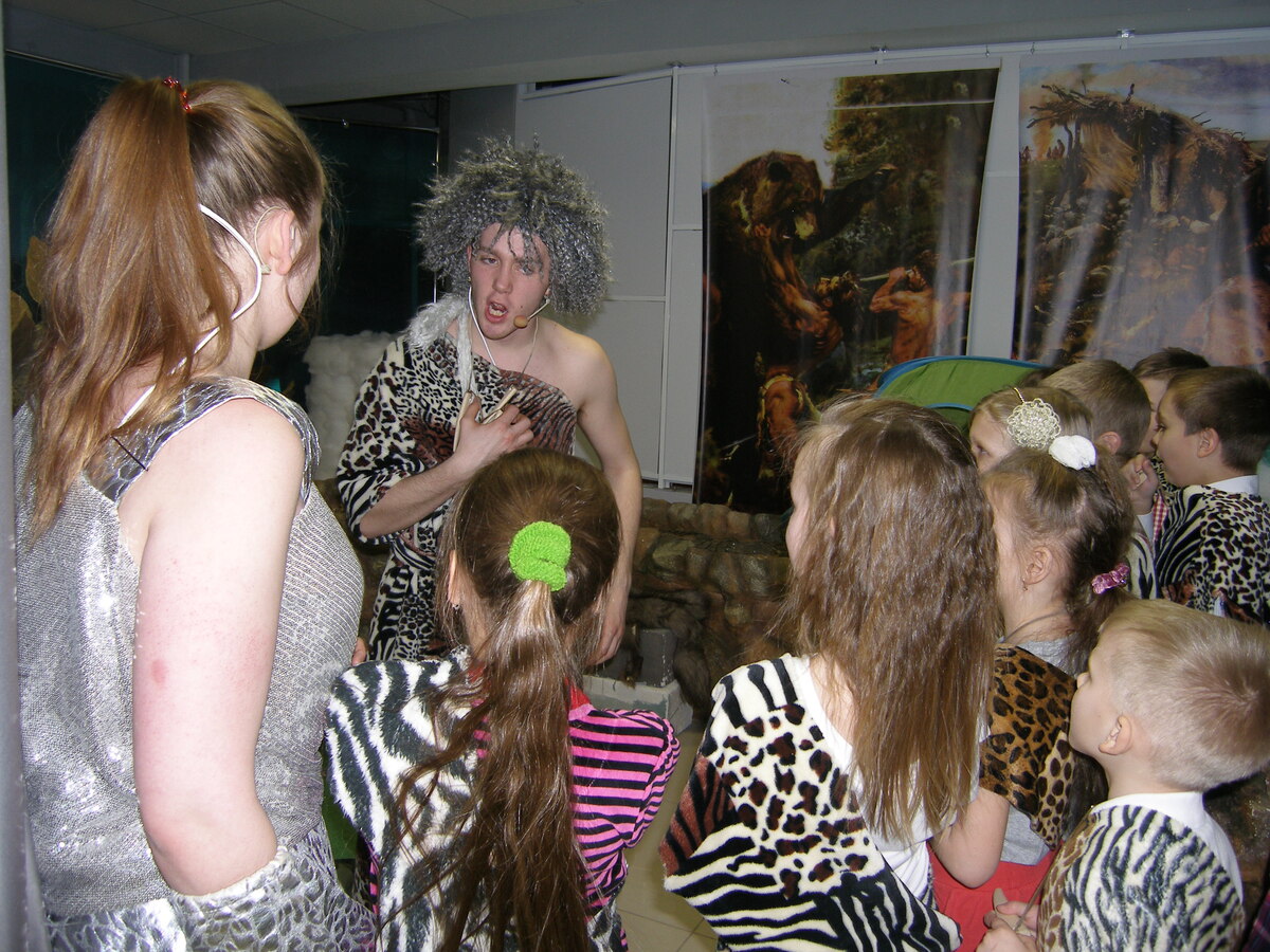 Еще наши ведущие.