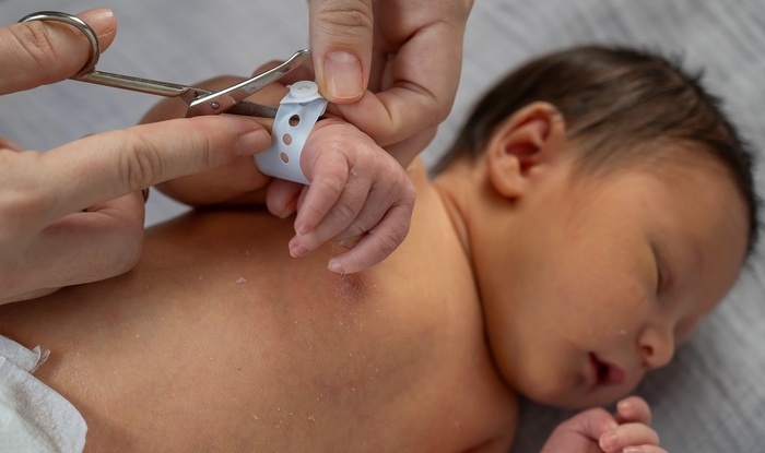    Чужая для родной дочки