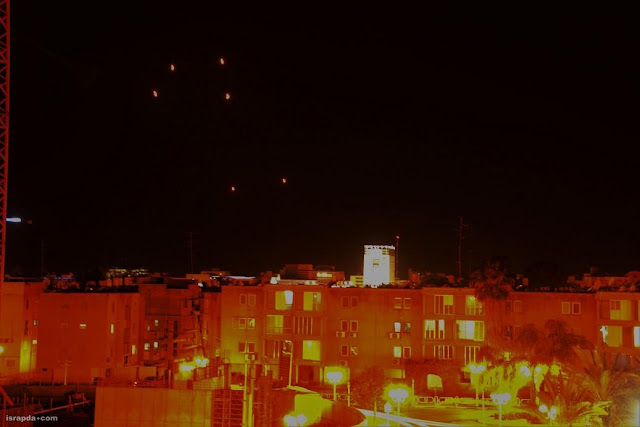 Фото сделано в Нагарии http://forum.israpda.com/viewtopic.php?p=321794#p321783 