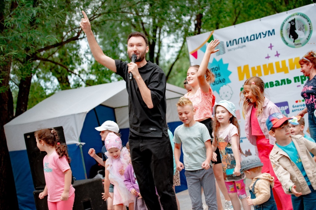 В Твери инициативная группа в честь своего 15-летия провела ЗООфестиваль