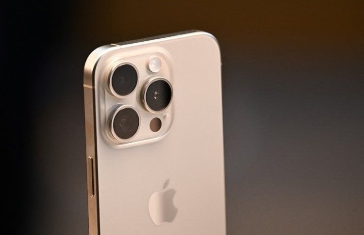   Камера новых iPhone может оказаться совершенно другой, даже если внешне она не изменится. Изображение: The Independent