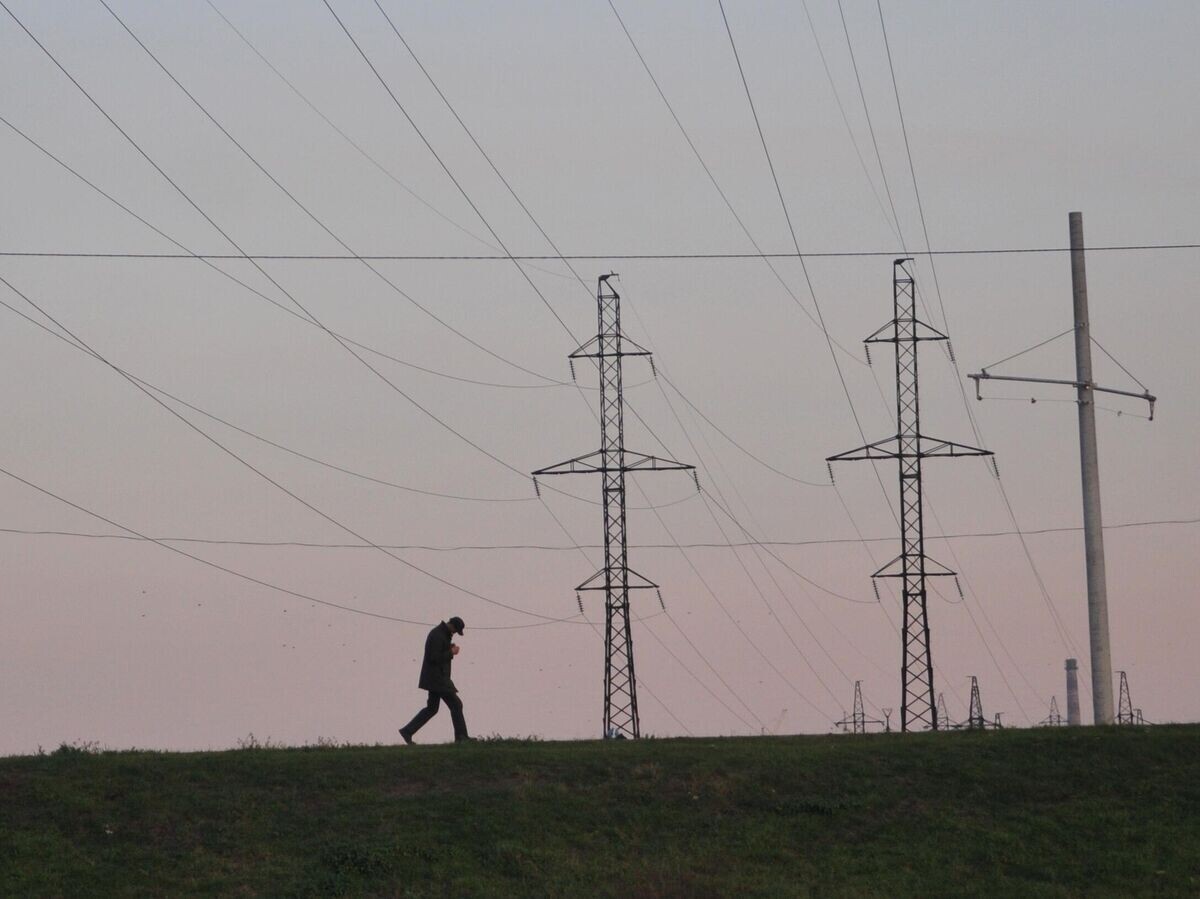    Линии электропередачи во Львовской области© РИА Новости / Стрингер