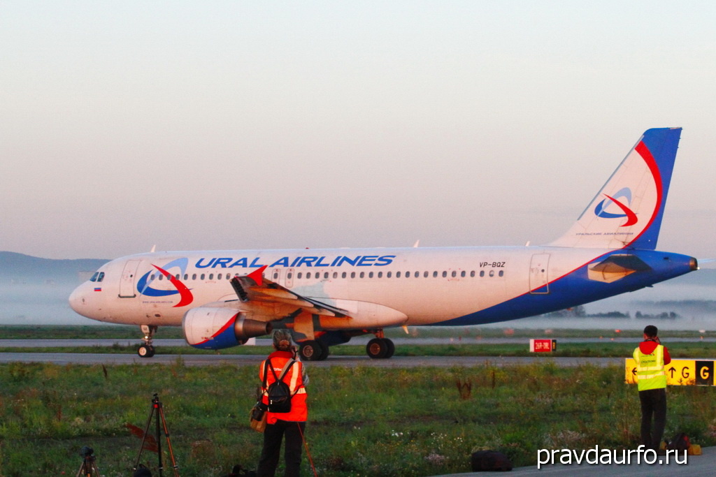 Авиакомпания «Уральские авиалинии» на 12 часов задержала вылет самолета из тюменского аэропорта Рощино в Анталью.