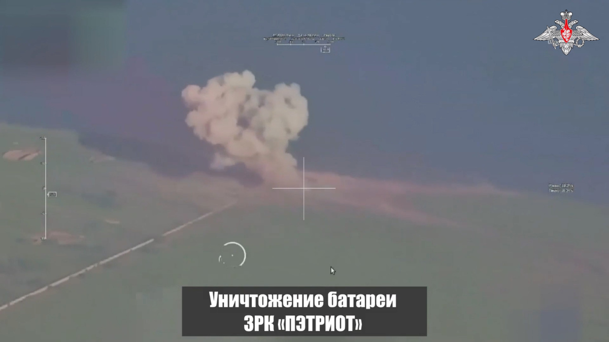 В Южное Одесской области русский ракетный комплекс "Искандер" совершил удар, нанеся ущерб на сумму, превышающую миллиард долларов, по позициям батарей ЗРК Patriot.-1-2