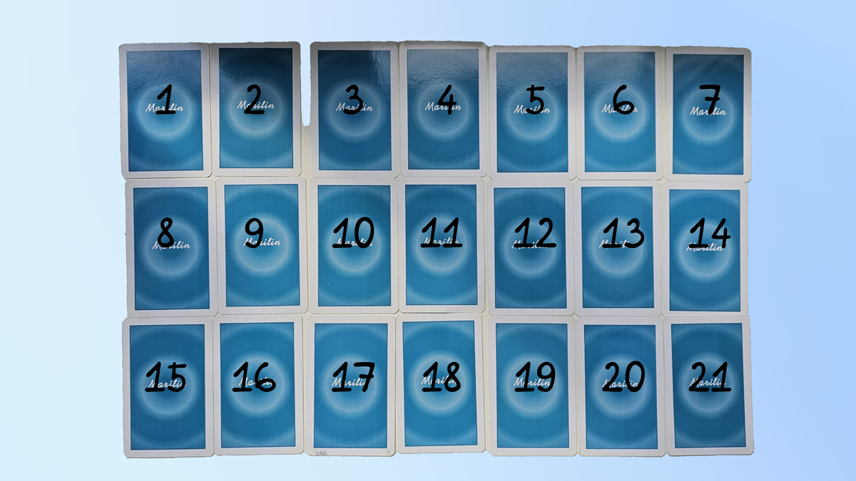 Выберите несколько карт и запишите себе их номера