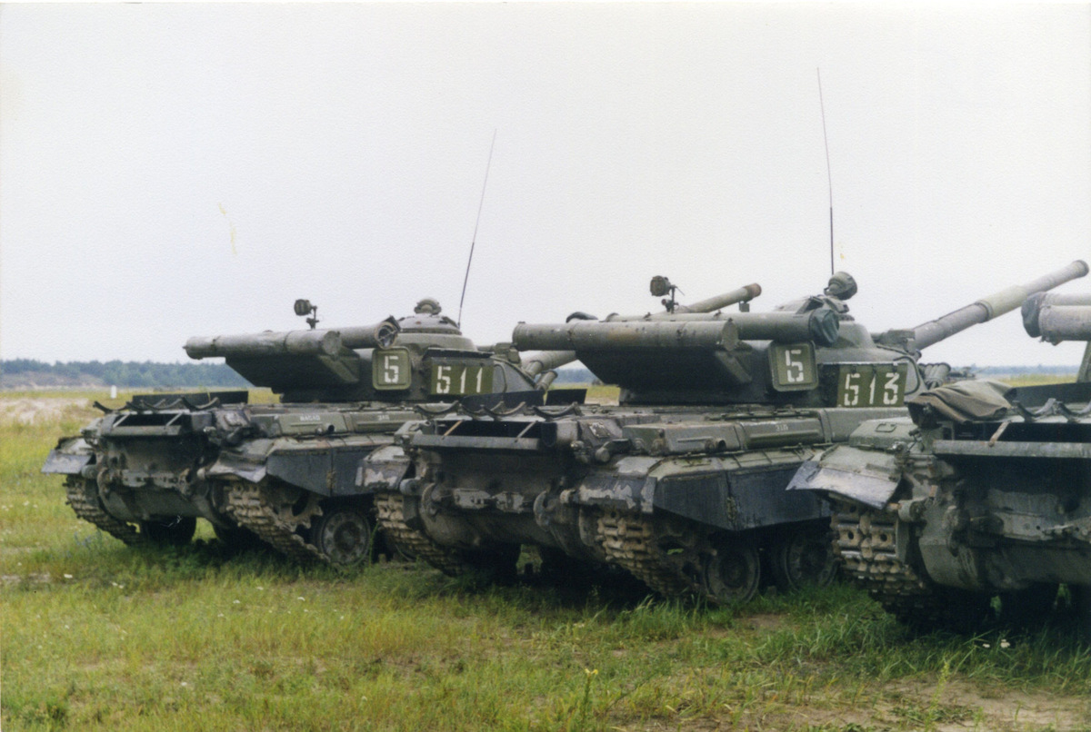 Т-64АК. Вид сзади справа