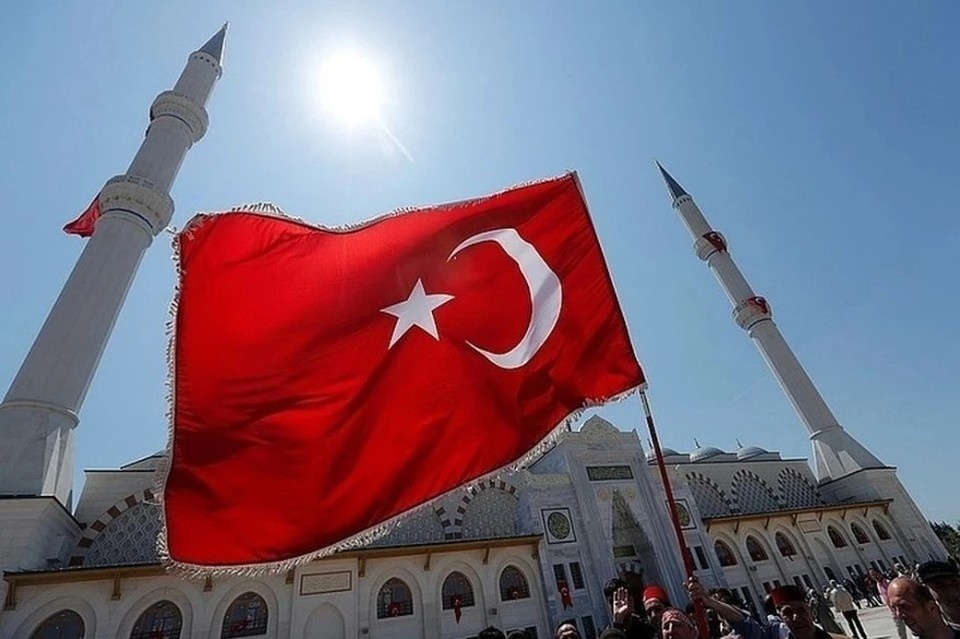    Aydinlik: Стоимость отдыха в Турции потеряла конкурентоспособность REUTERS