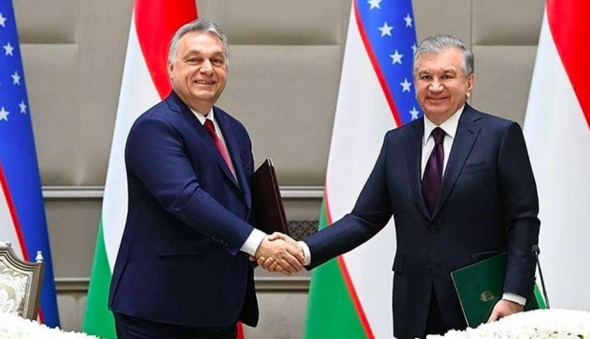 Орбан и президент Узбекистана в Шуши подписывают двусторонние соглашения Вступивший в должность председательствующего в Евросоюзе премьер-министр Венгрии Виктор Орбан тут же совершил умопомрачающее...