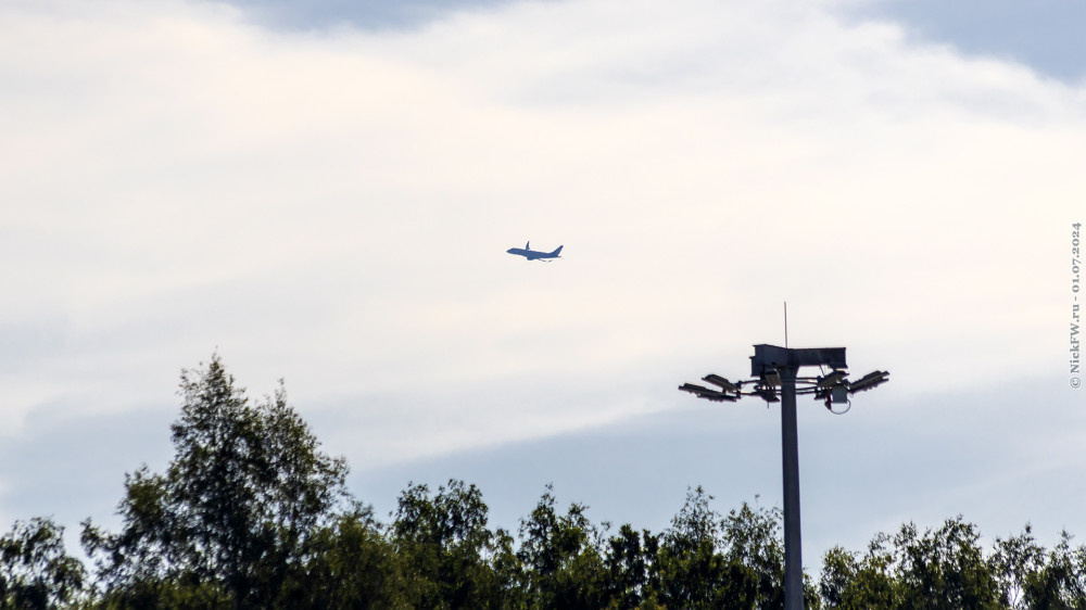 2. Embraer E175LR Бортовой №: EW-512PO © NickFW.ru — 01.07.2024г.