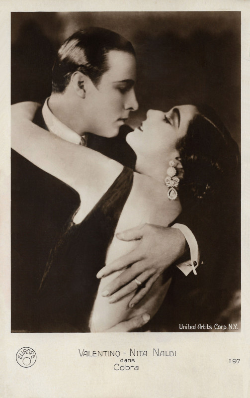 Nita Naldi and Rudolph Valentino in Cobra (1925) 
