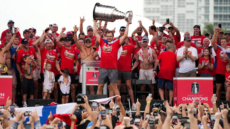    Хоккеисты «Флориды» завоевали Кубок Стэнли. USA Today Sports