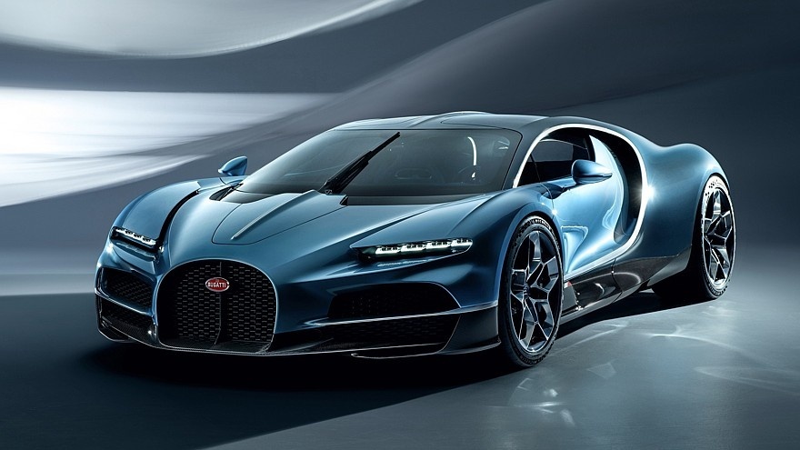 Bugatti Tourbillon разгон до сотни 2.0 секунды