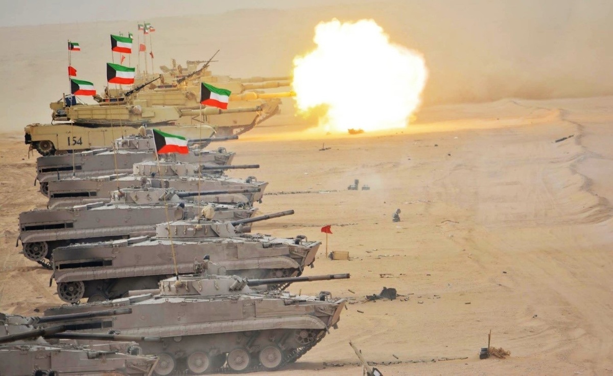 БМП-3 и Abrams на совместных учебных стрельбах.