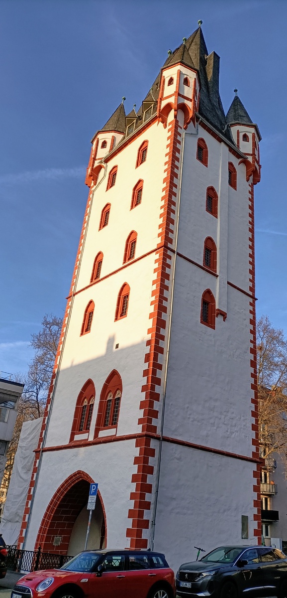Деревянная башня . Майнц.Германия. Фото автора 