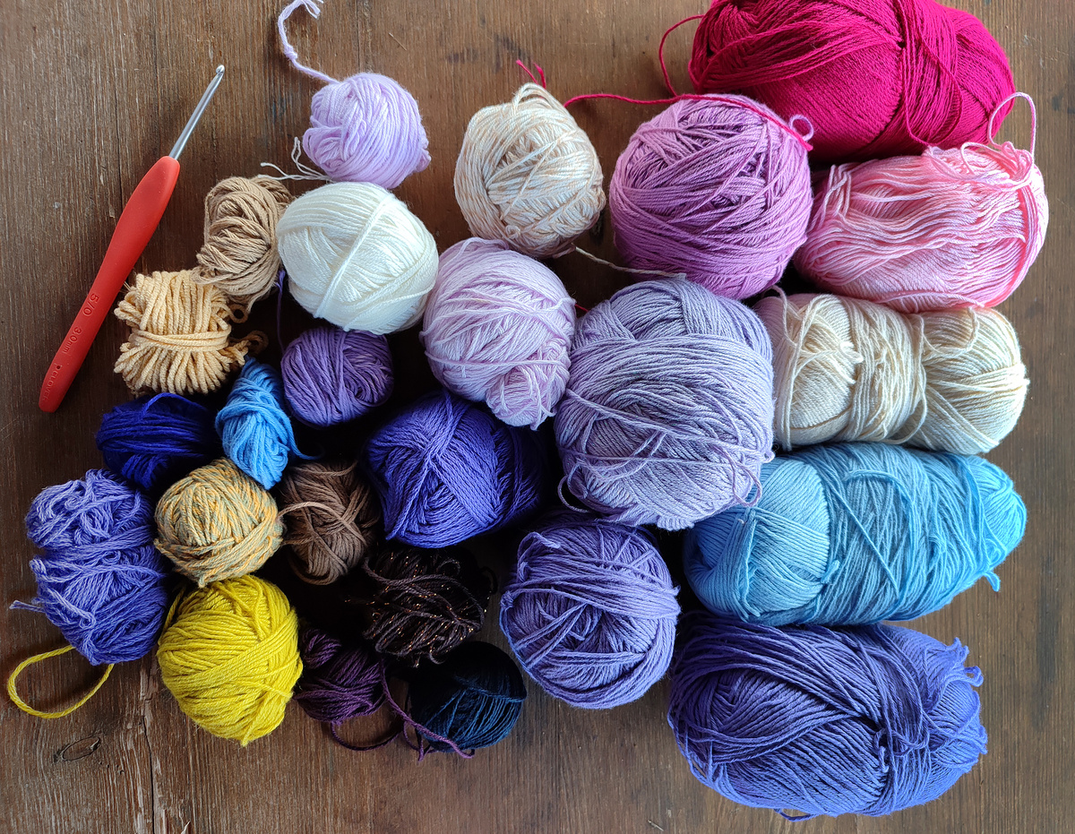 Остатки пряжи для кофточки