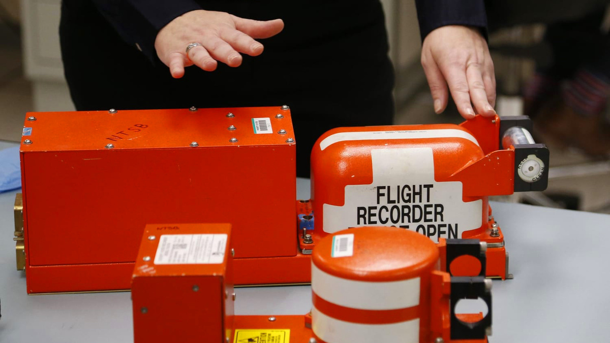 Вскрытие "черного ящика"