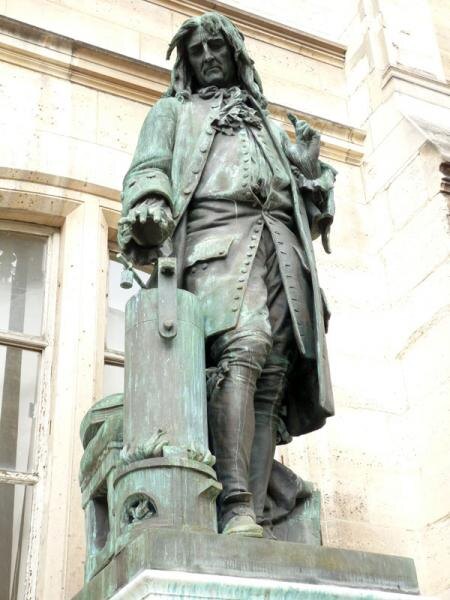Памятник Д.Папену в Париже