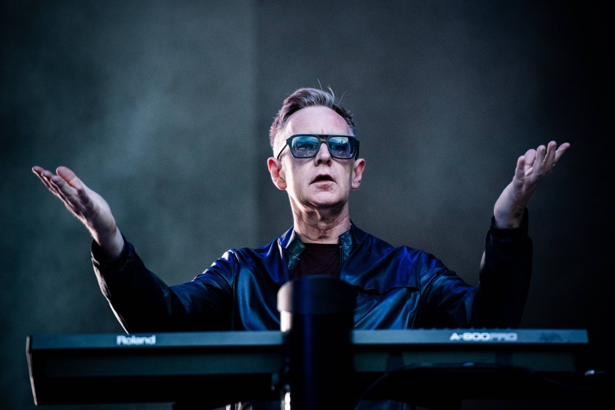 8 июля могло бы исполниться 63 года Энди Флетчеру — основателю и клавишнику Depeche Mode.