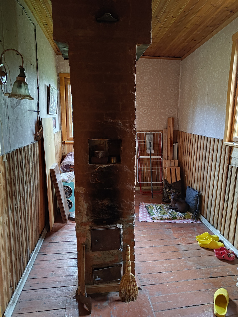 Та самая печь, на ней, кстати, можно готовить :)