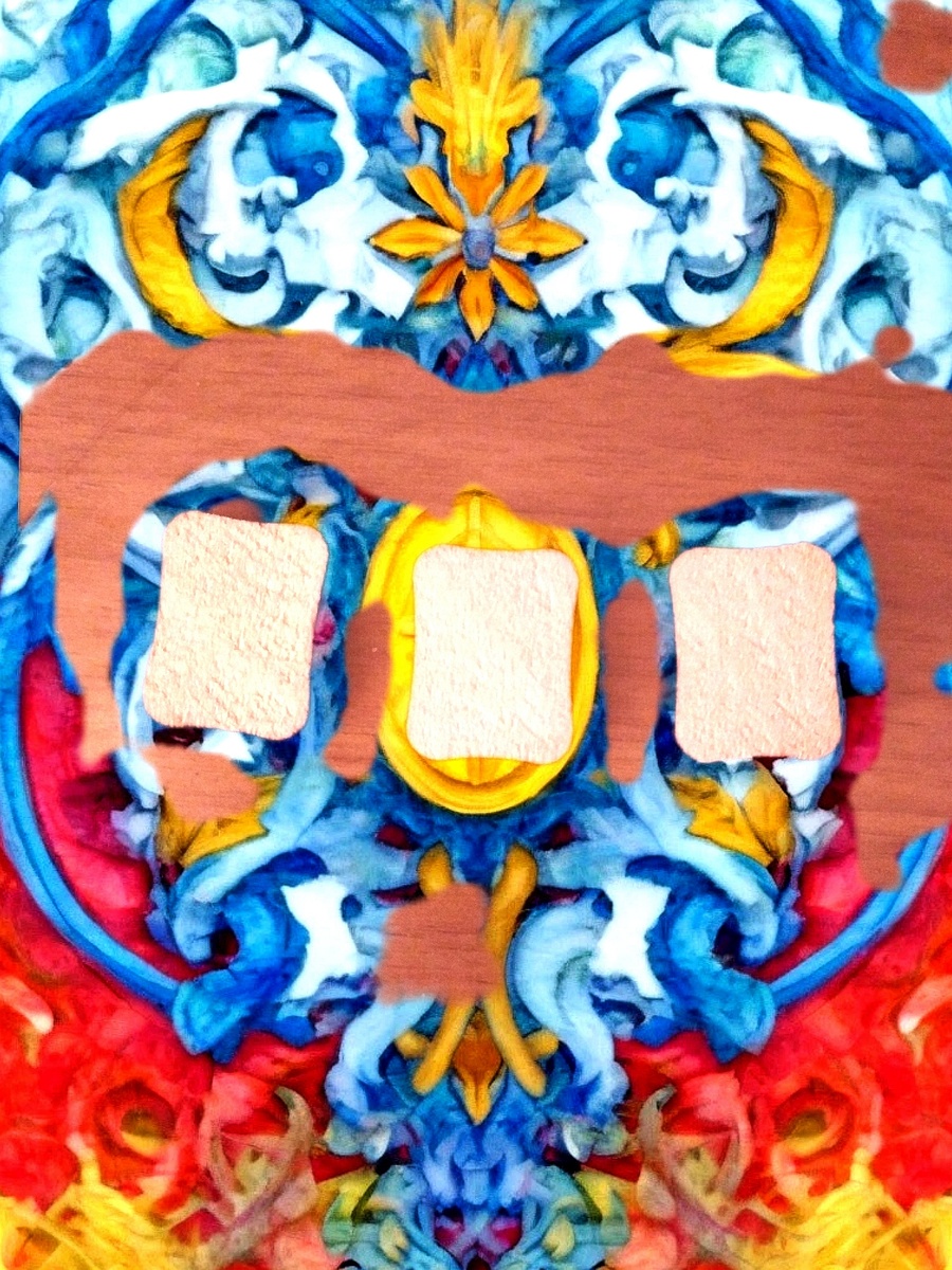 Фото 1. Загадайте одну из 3х рун. Фотоколлаж канала Таро Портал 