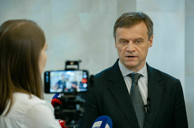   Андрей Бурмистров