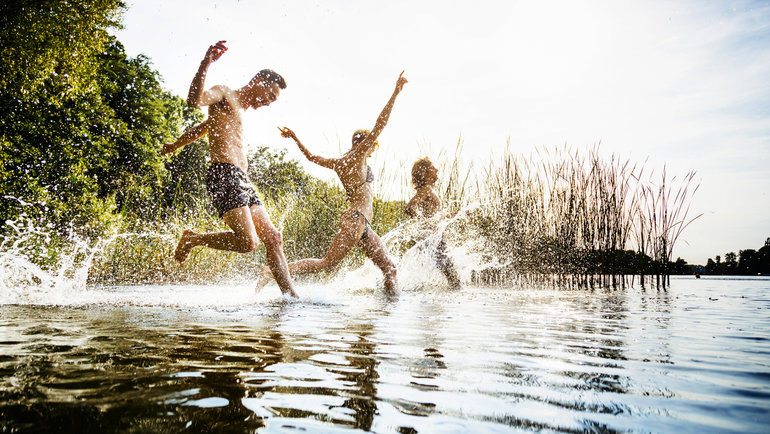    istockphoto.com/TommL