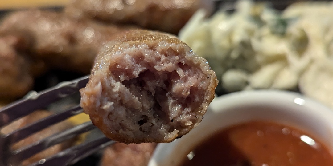 "Сербская таверна" - ну оооочень аутентичное заведение в Санкт-Петербурге