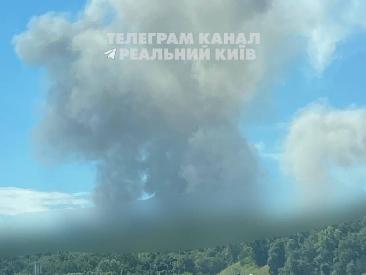    Дым в Киеве© Фото из соцсетей