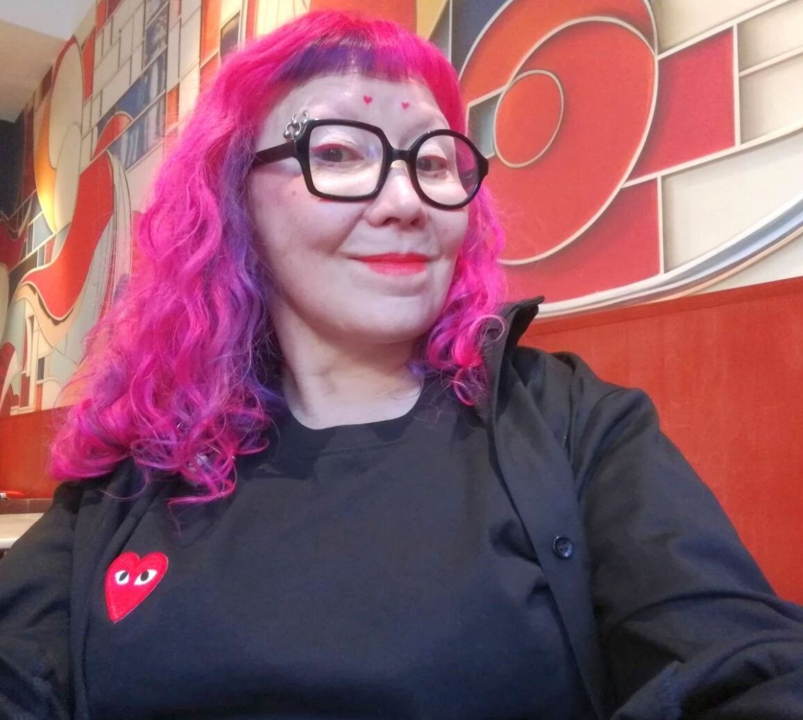 Наталья Романова, автор книг "Идеальная грамотность" и "Пиши без правил"