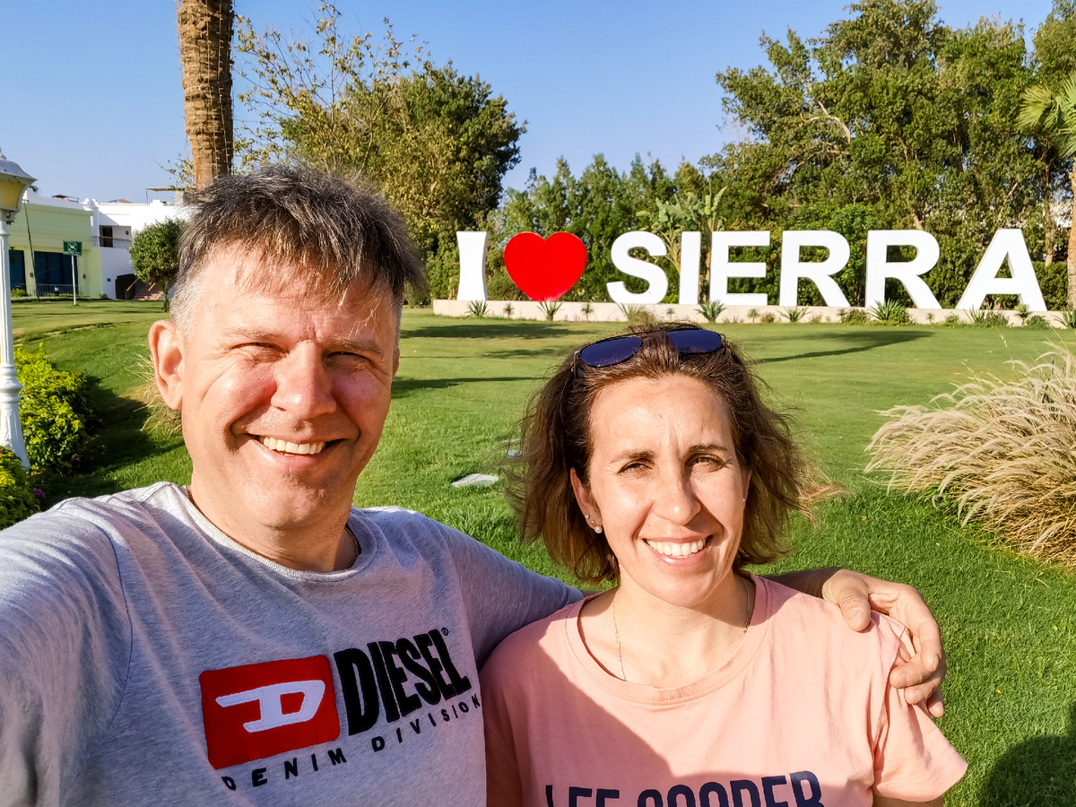 Отель Sierra.