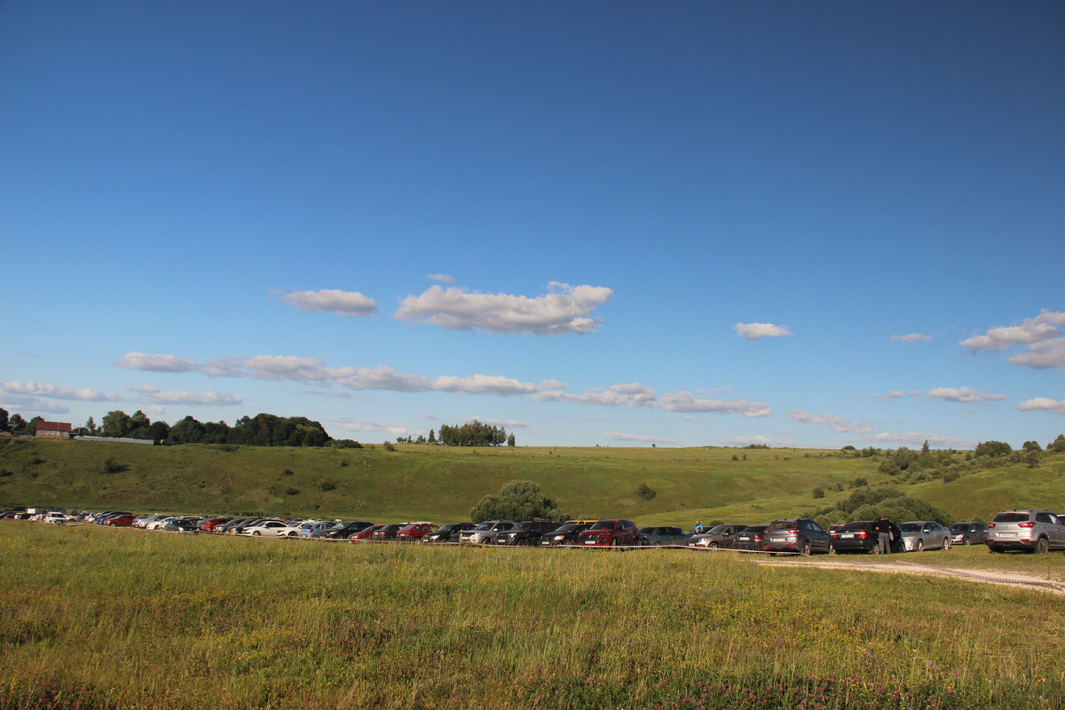 парковка на фестивале 12 ключей