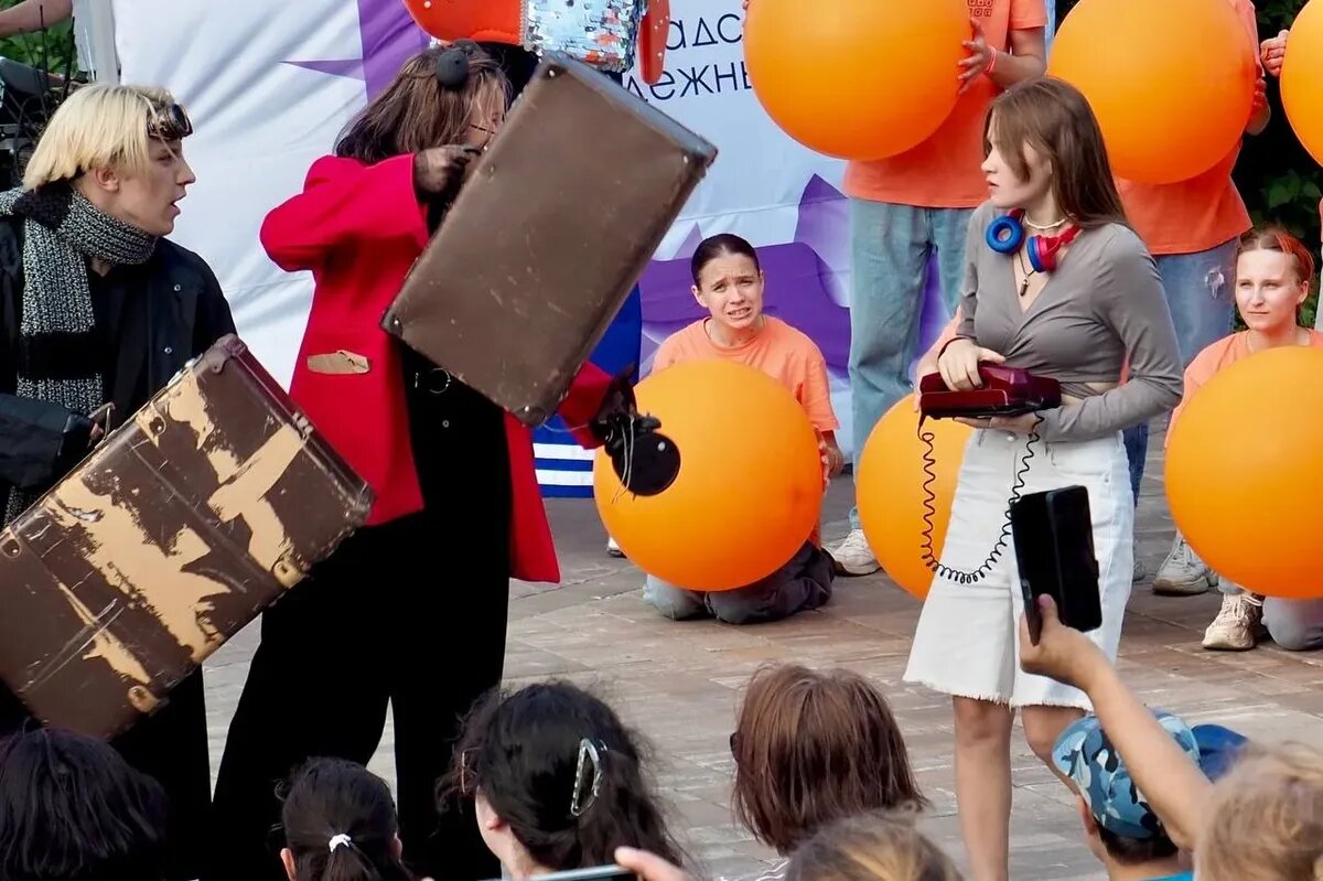 Листайте вправо, чтобы увидеть больше изображений