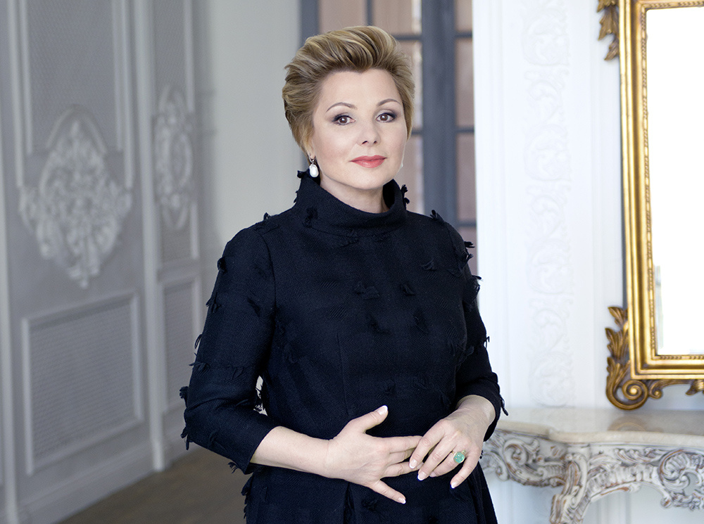 Елена Гагарина сегодня является директором Музея-заповедника Московского Кремля