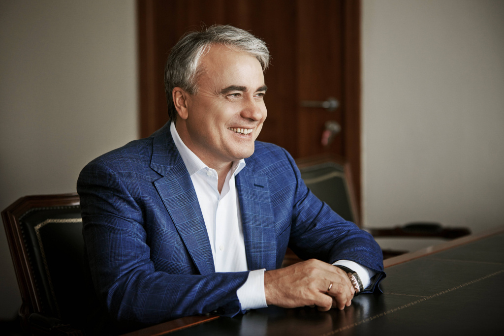    Павел Завальный в День семьи, любви и верности рассказал о принципах воспитания детей